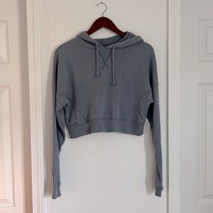 Cropped hoodie